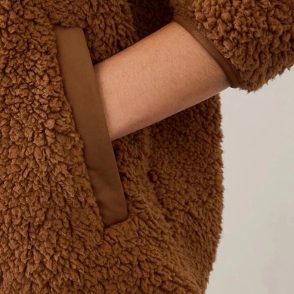 Athleta Cloud Fleece Jacket in Pampas Beige Size Large - Picture 3 of 15